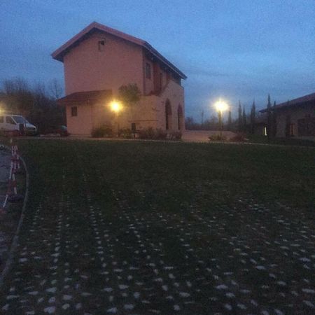 Agriturismo Montebeltrano Villa Poleio Buitenkant foto